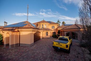 Mediterrán hangulatú családi ház 